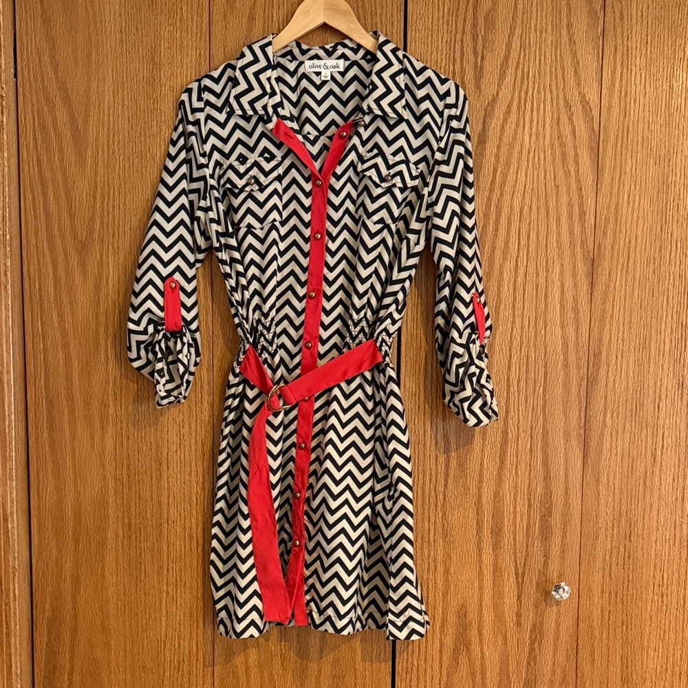 Olive & Oak Black and Cream Chevron Dress with Red Trim and Belt